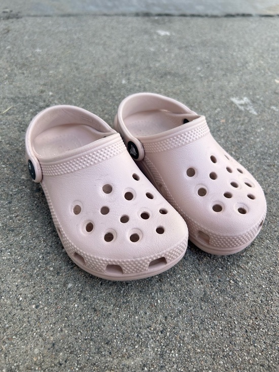 CROCS Other - CROCS Toddler Clogs Quartz Shade C9